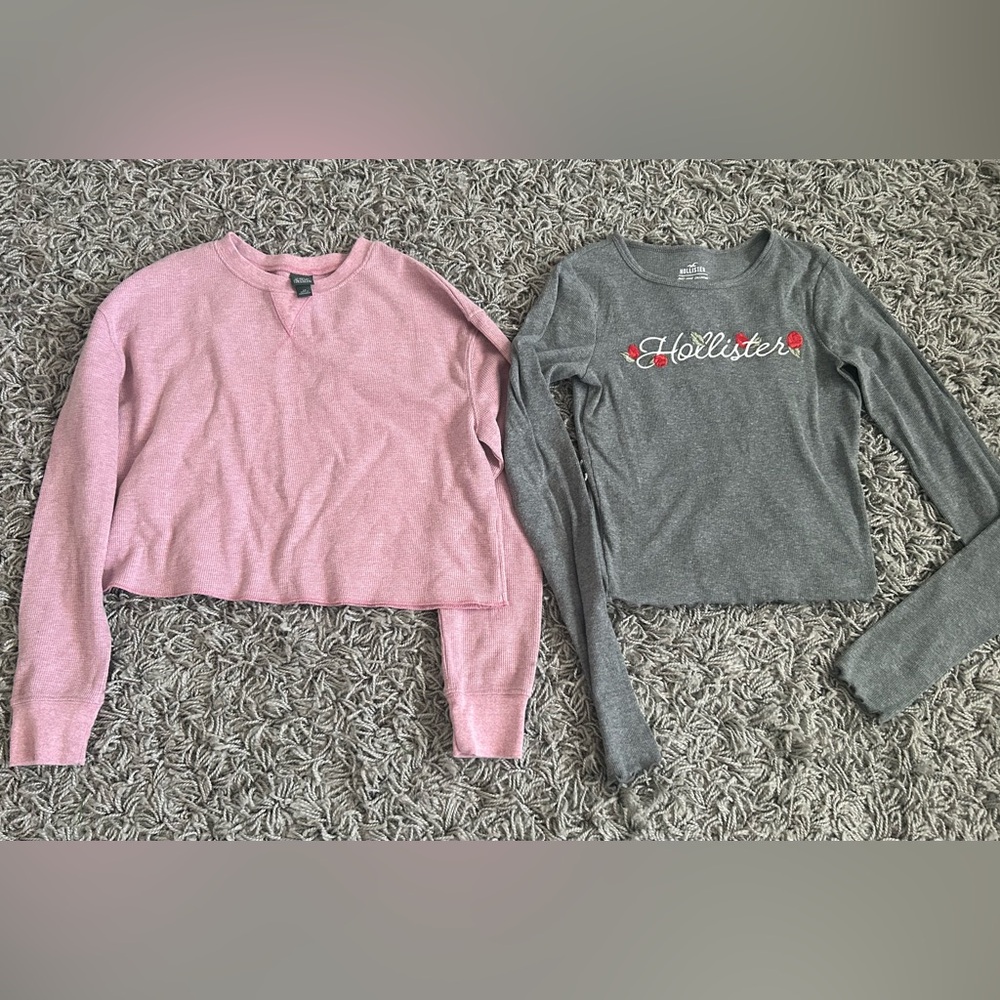 Long Sleeve Tops By Hollister SZ XS - Picture 1 of 1